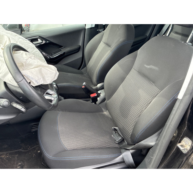 PEUGEOT 208 1 PHASE 2 1.2 VTI - 12V Photo n°24