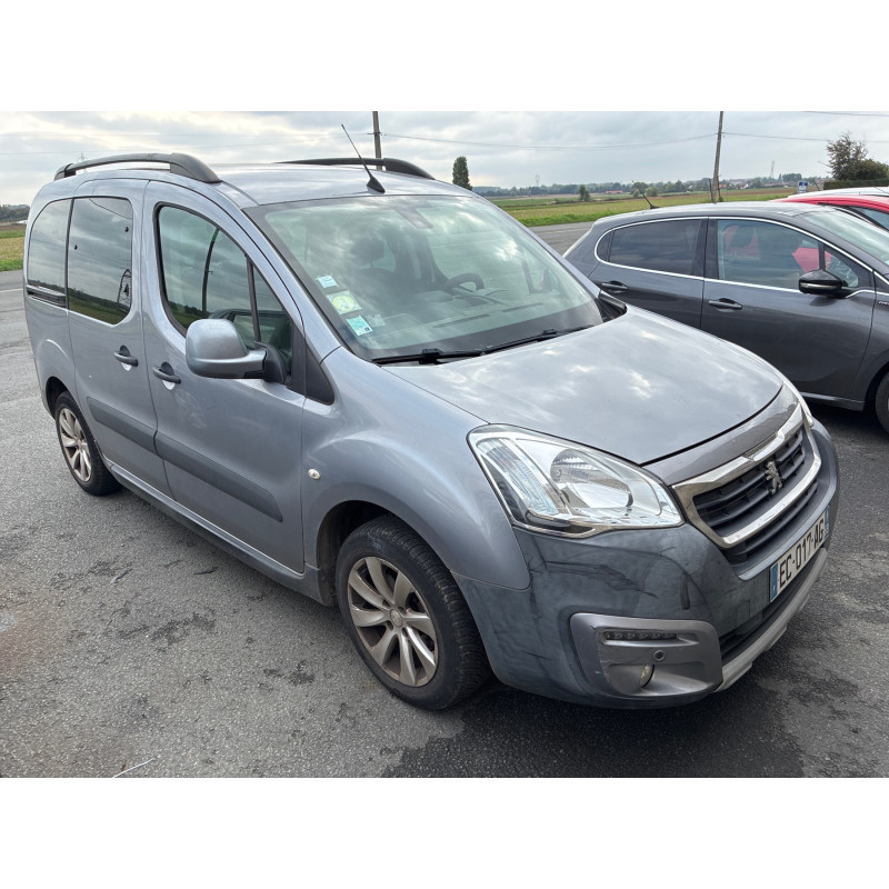 PEUGEOT PARTNER 2 PHASE 3 1.6 BLUE HDI - 8V TURBO Photo n°4