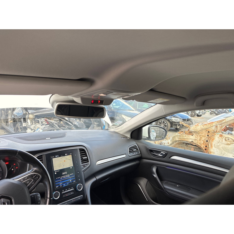 RENAULT MEGANE 4 PHASE 1 BREAK 1.5 BLUE DCI - 8V TURBO Photo n°12