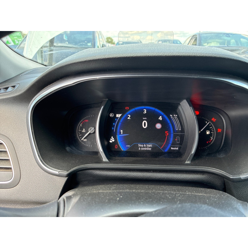 RENAULT MEGANE 4 PHASE 1 BREAK 1.5 BLUE DCI - 8V TURBO Photo n°22
