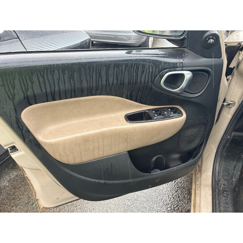 FIAT 500L LIVING PHASE 1 0.9i - 8V TURBO TWINAIR Photo n°15