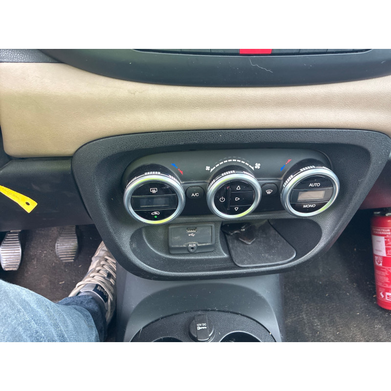 FIAT 500L LIVING PHASE 1 0.9i - 8V TURBO TWINAIR Photo n°23