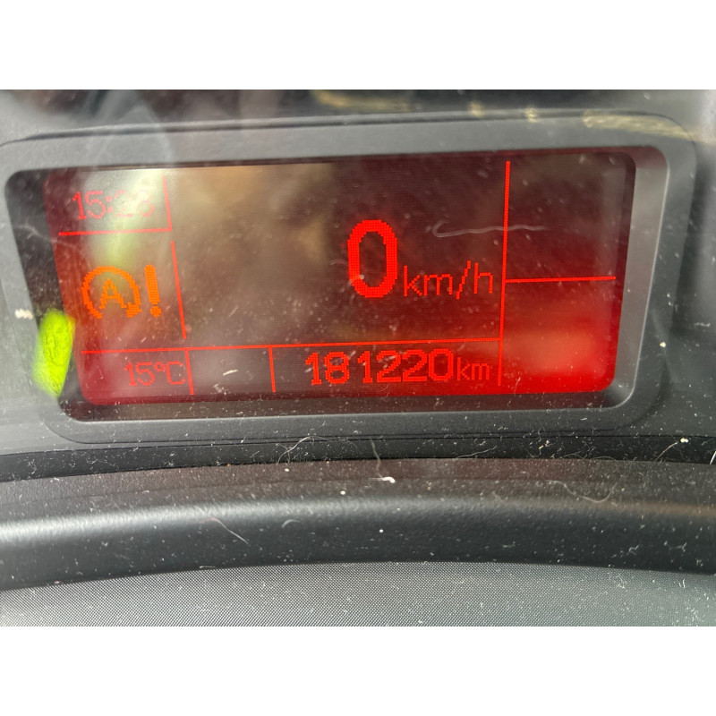 FIAT 500L LIVING PHASE 1 0.9i - 8V TURBO TWINAIR Photo n°24