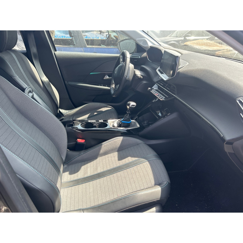 PEUGEOT 208 2 PHASE 1 1.2 PURETECH - 12V TURBO Photo n°8