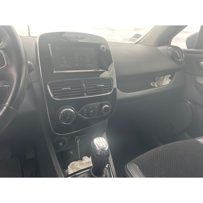 RENAULT CLIO 4 PHASE 2 BREAK 1.5 DCI - 8V TURBO Photo n°8