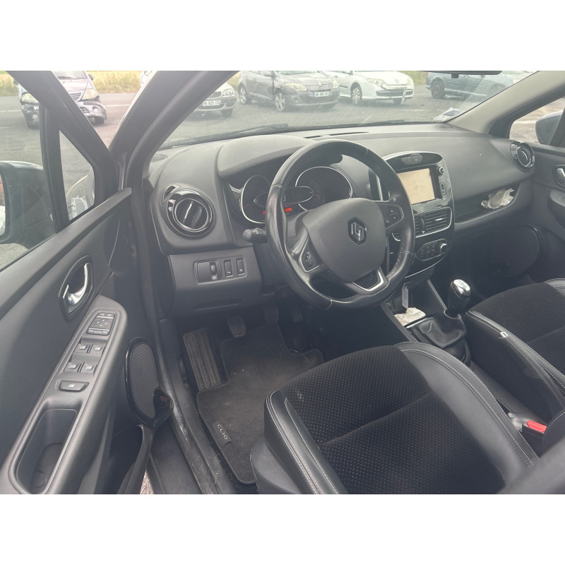 RENAULT CLIO 4 PHASE 2 BREAK 1.5 DCI - 8V TURBO Photo n°12