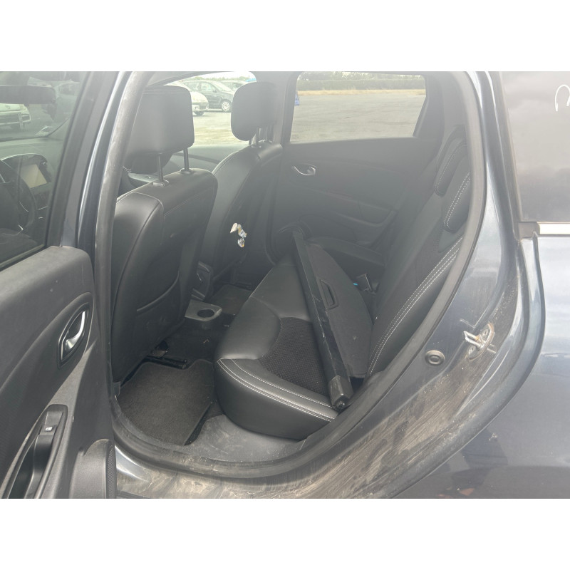 RENAULT CLIO 4 PHASE 2 BREAK 1.5 DCI - 8V TURBO Photo n°15