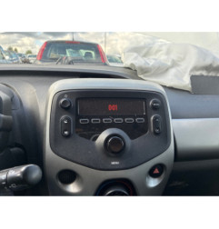 PEUGEOT 108 1.0 VTI - 12V