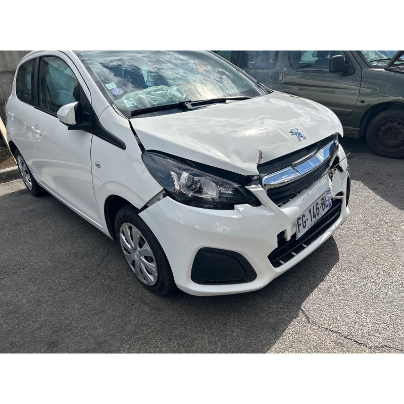 PEUGEOT 108 1.0 VTI - 12V Photo n°6