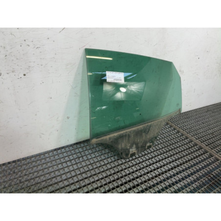 Vitre arriere gauche SEAT IBIZA 4