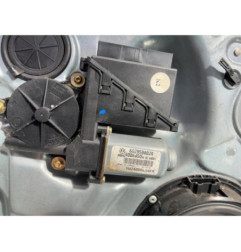 Leve vitre electrique avant gauche VOLKSWAGEN POLO 4