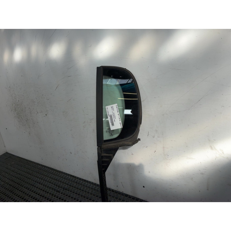 Custode arriere gauche (porte) PEUGEOT 208 2 Photo n°3