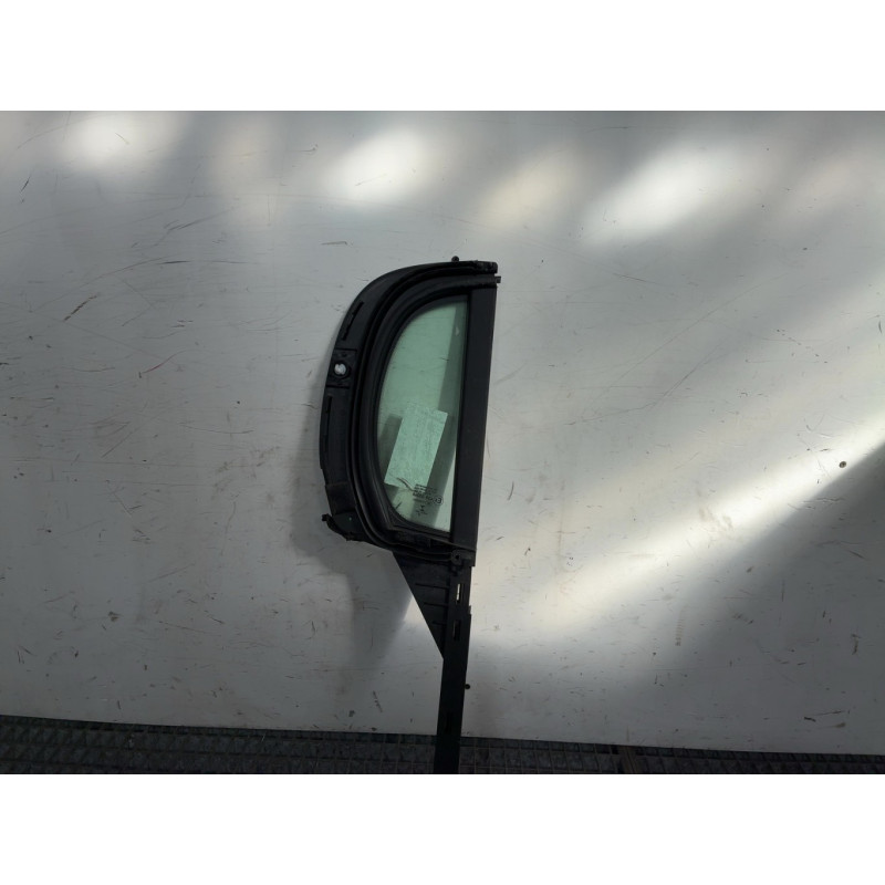 Custode arriere gauche (porte) PEUGEOT 208 2 Photo n°4