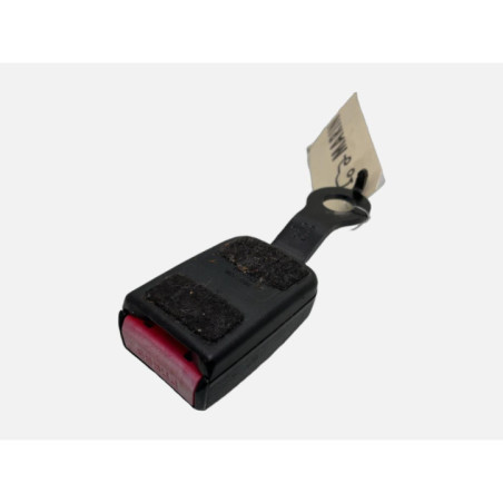 Attache ceinture avant droit DACIA DUSTER 1