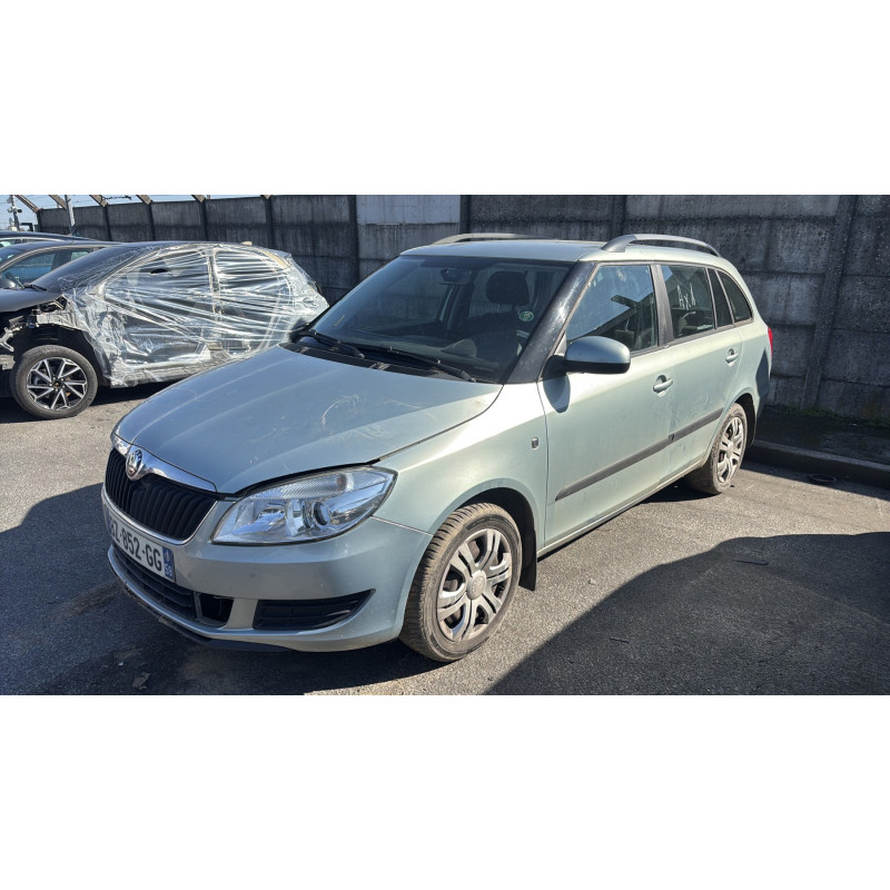 Plage arriere SKODA FABIA 2 Photo n°15