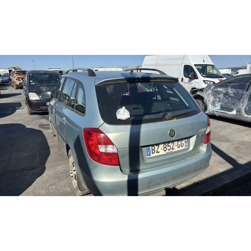 Plage arriere SKODA FABIA 2 Photo n°18