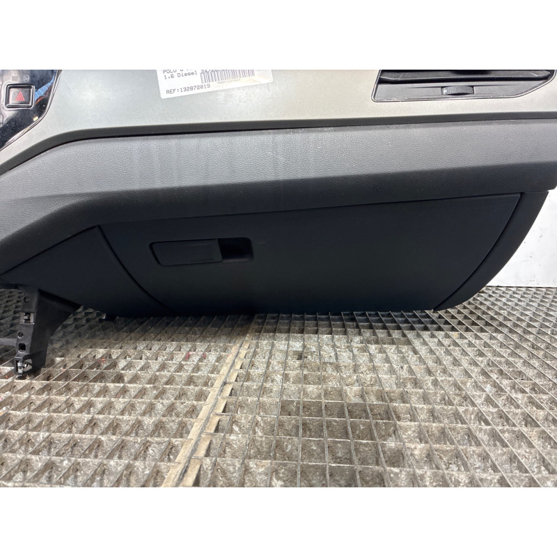 Planche de bord complete VOLKSWAGEN POLO 6 Photo n°10