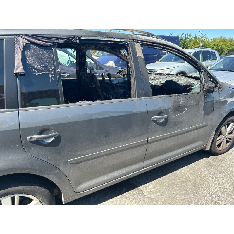 Anti brouillard droit (feux) VOLKSWAGEN TOURAN 2 Photo n°10