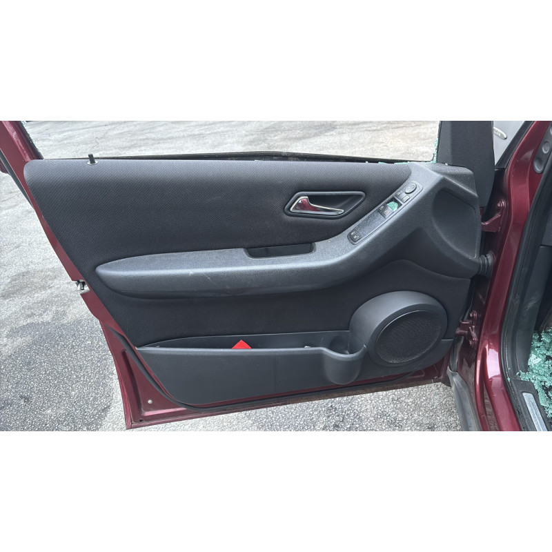 Leve vitre electrique avant gauche MERCEDES CLASSE A 169 Photo n°16