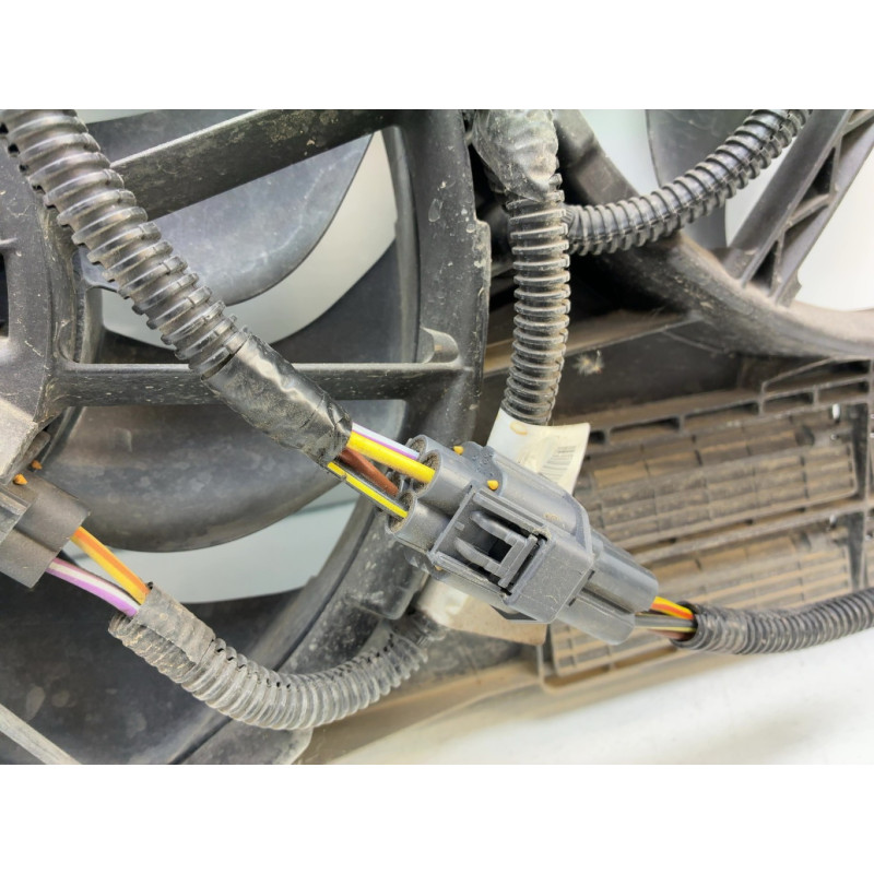 Moto ventilateur radiateur FORD KUGA 2 Photo n°4