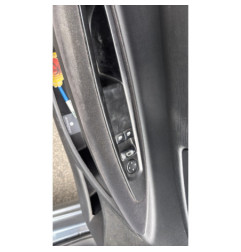 Pretensionneur de ceinture avant gauche CITROEN C4 1