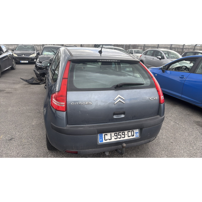 Pare boue avant droit CITROEN C4 1 Photo n°10