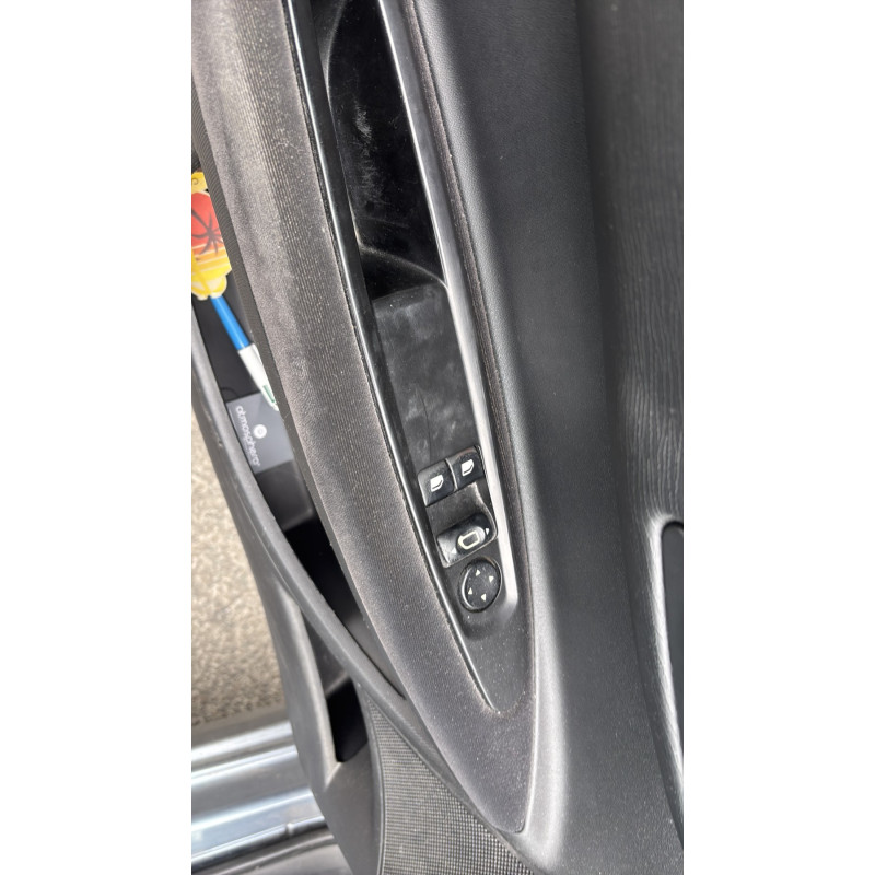 Pare boue avant droit CITROEN C4 1 Photo n°16