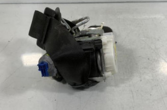 Pretensionneur de ceinture avant droit PEUGEOT 5008 1