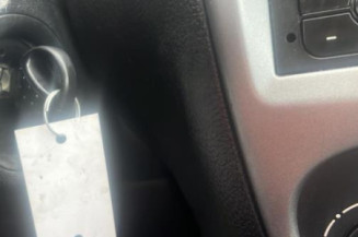 Pretensionneur de ceinture avant droit PEUGEOT 206