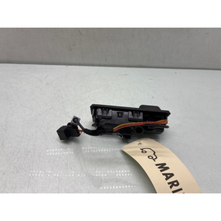 Bouton de coffre VOLKSWAGEN T-CROSS