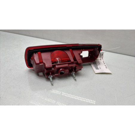 Feu arriere stop central NISSAN PRIMASTAR 2