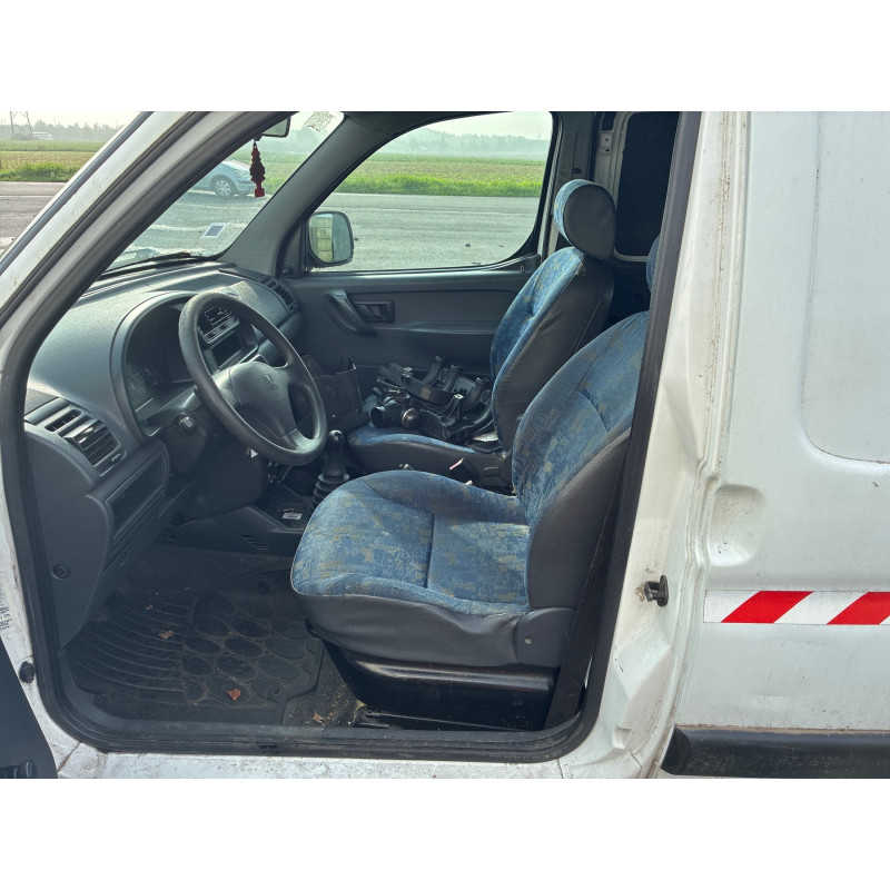 PEUGEOT PARTNER 1 PHASE 1 1.9D - 8V Photo n°8