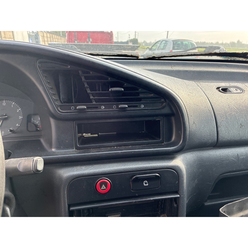 PEUGEOT PARTNER 1 PHASE 1 1.9D - 8V Photo n°9