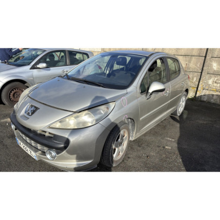 PEUGEOT 207 PHASE 1 1.4i - 16V Photo n°1