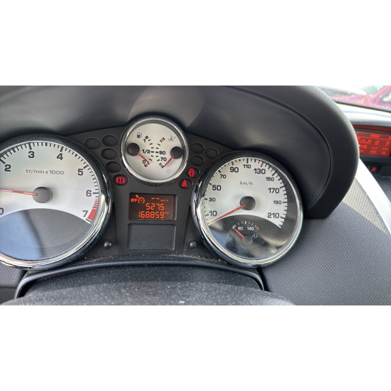 PEUGEOT 207 PHASE 1 1.4i - 16V Photo n°16