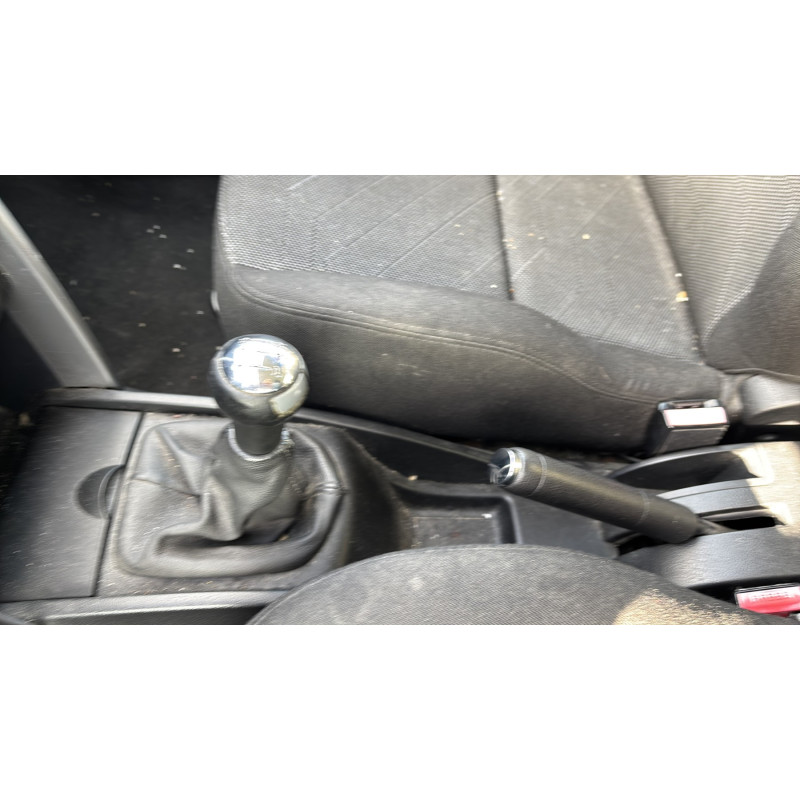 PEUGEOT 207 PHASE 1 1.4i - 16V Photo n°20