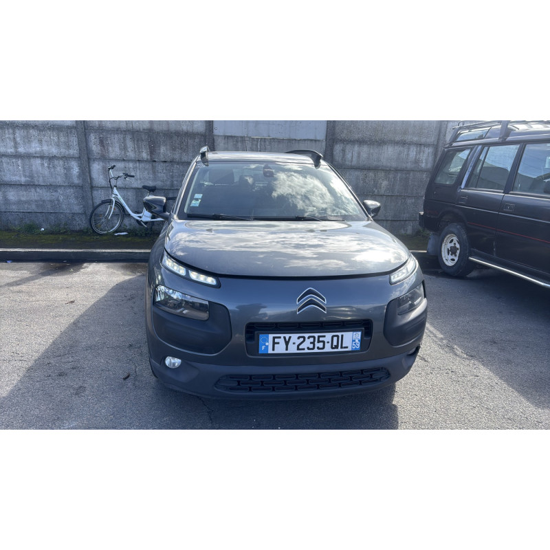 Attache ceinture avant gauche CITROEN C4 CACTUS Photo n°9