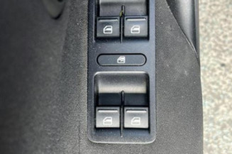 Serrure arriere droit VOLKSWAGEN POLO 5