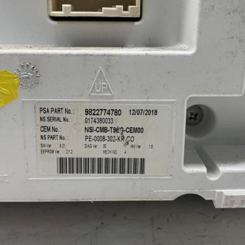 Compteur PEUGEOT 308 2 Photo n°4