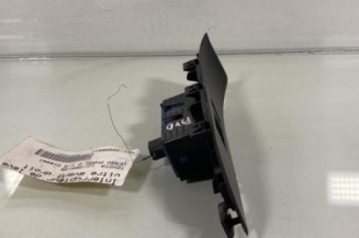 Interrupteur de leve vitre avant droit TOYOTA VERSO