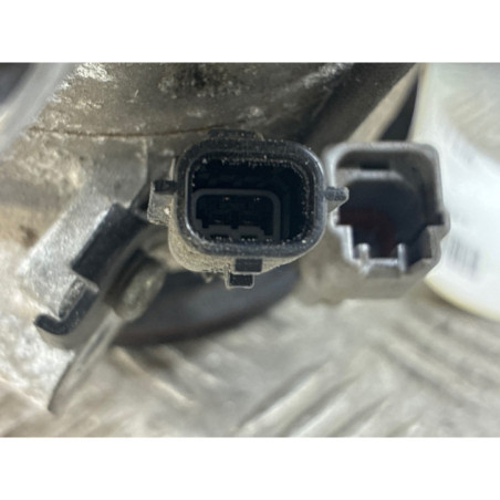 Compresseur clim RENAULT CLIO 4