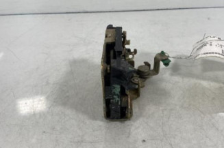 Serrure avant droit RENAULT SUPER 5