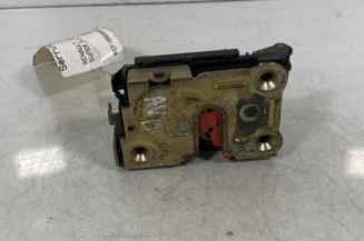 Serrure avant droit RENAULT SUPER 5