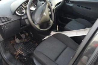 Bras essuie glace arriere PEUGEOT 207