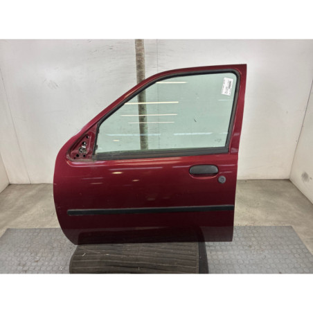 Porte avant gauche FORD FIESTA 4 Photo n°1