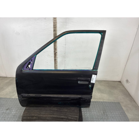 Porte avant gauche PEUGEOT 106 Photo n°1