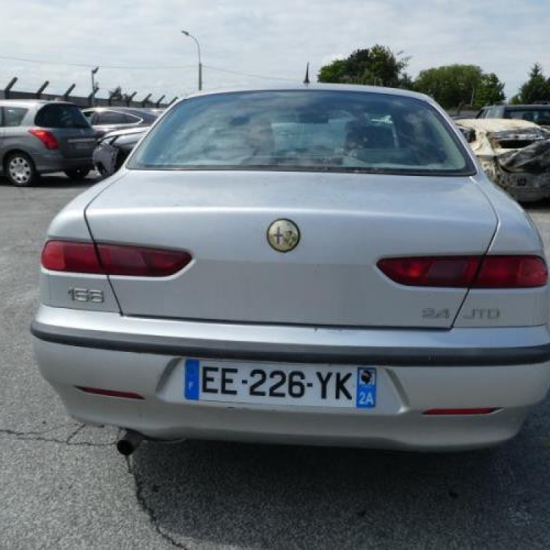 Feu arriere secondaire gauche (feux) ALFA ROMEO 156 Photo n°6