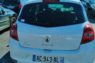 Pretensionneur de ceinture avant droit RENAULT CLIO 3