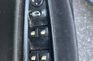 Pretensionneur de ceinture avant droit CITROEN C4 1