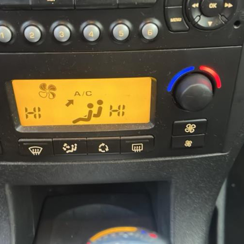 Pretensionneur de ceinture avant droit CITROEN C4 1 Photo n°13